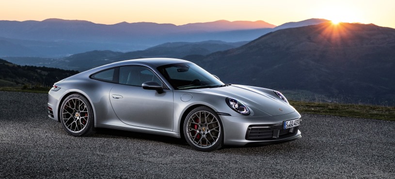 SEKİZİNCİ NESİL PORSCHE 911 TANITILDI 