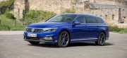 VOLKSWAGEN PASSAT YENİLENDİ