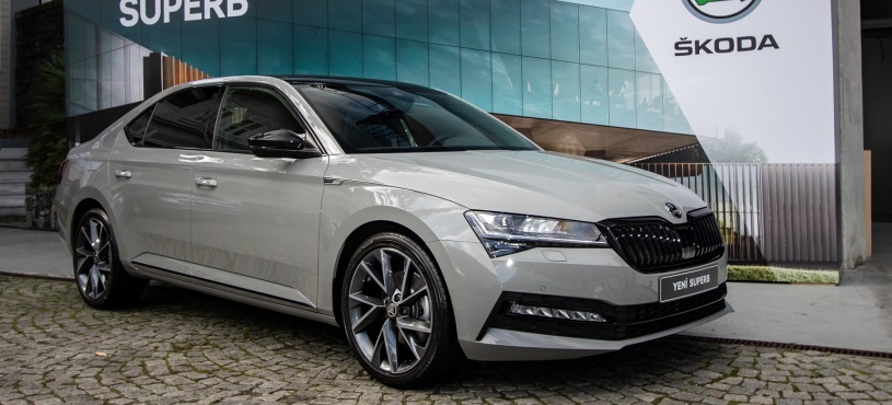 SKODA SUPERB YENİLENDİ