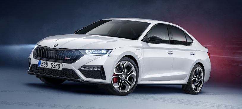 SKODA OCTAVİA DA PRİZE BAĞLANIYOR